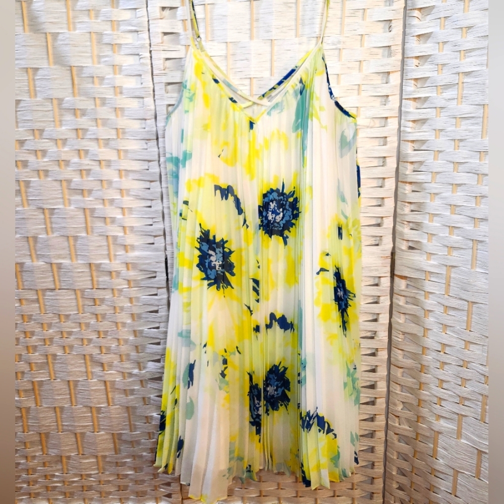 Guess- Floral Pleated Dress with Yellow and Blue Accents